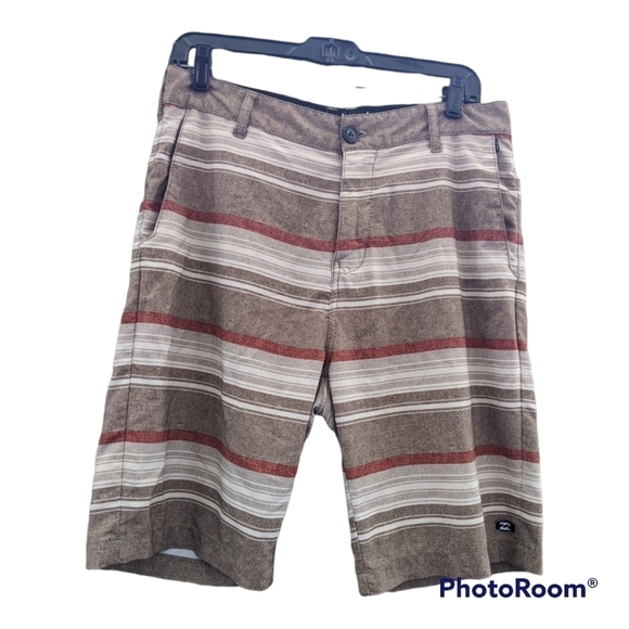 BILLABONG striped mens hybrid swim shorts, size 31 waist